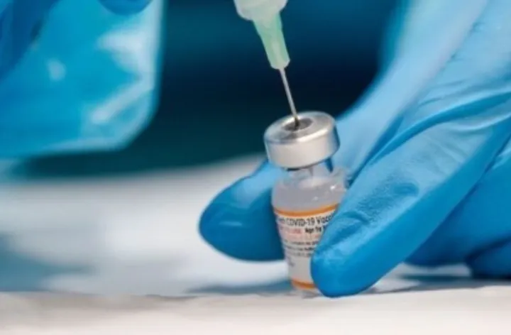 ۴۰۰ نفر پس از دریافت واکسن کرونا جان باختند، اما این رقم بالا نیست